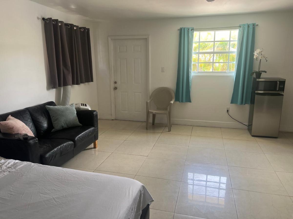 Villa Miami Haven By Airport Exterior foto